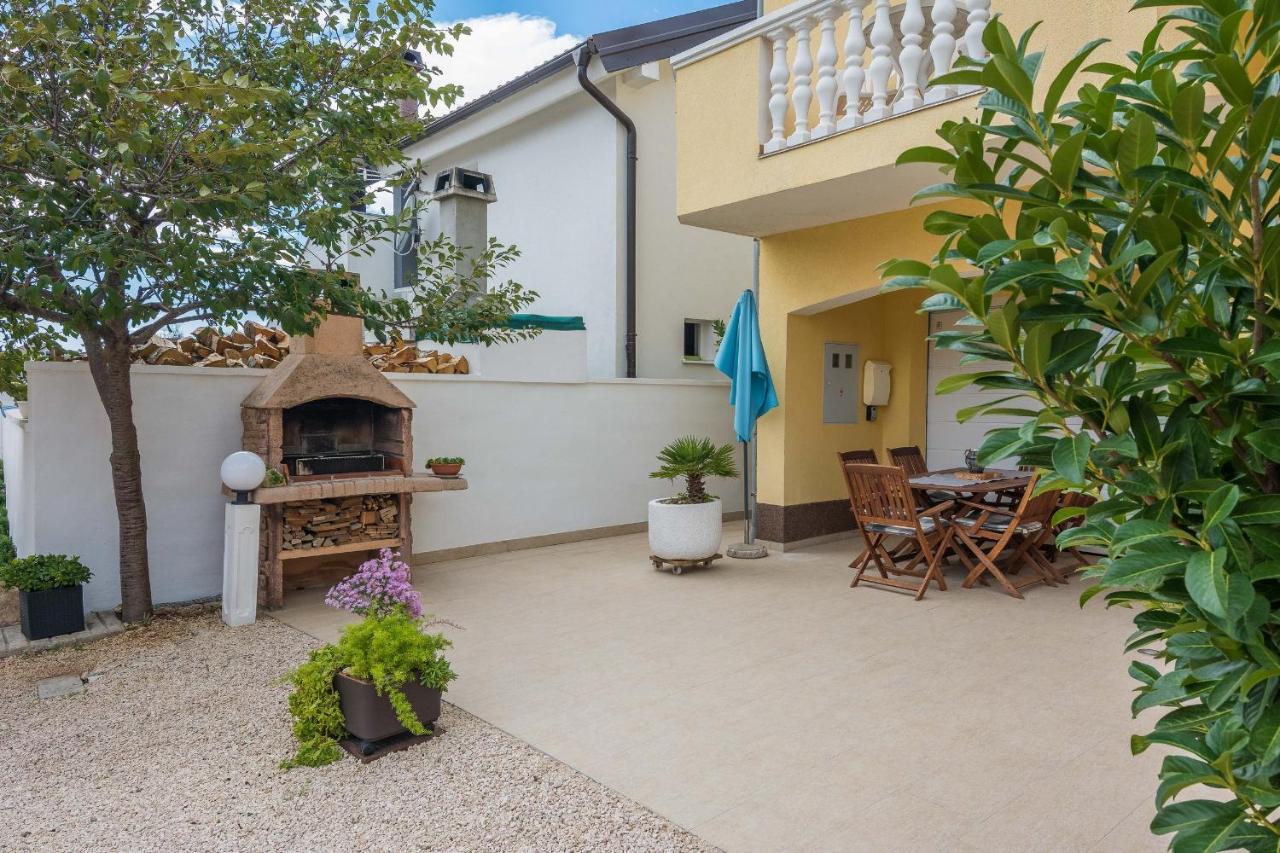 Apartments Sarlija Vir Zewnętrze zdjęcie