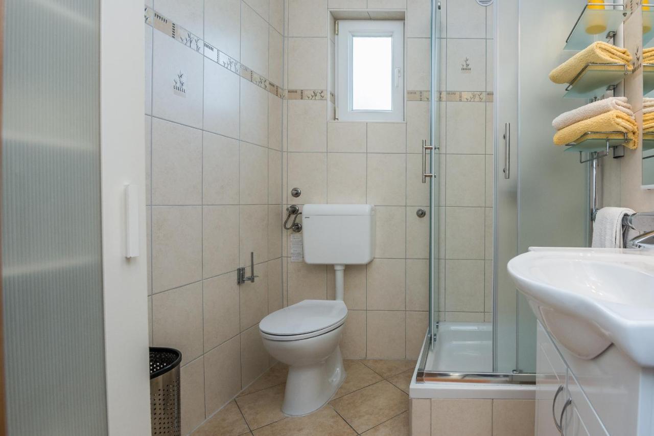 Apartments Sarlija Vir Zewnętrze zdjęcie