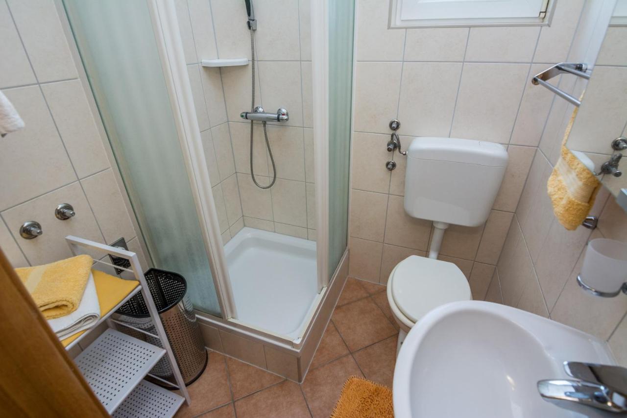 Apartments Sarlija Vir Zewnętrze zdjęcie