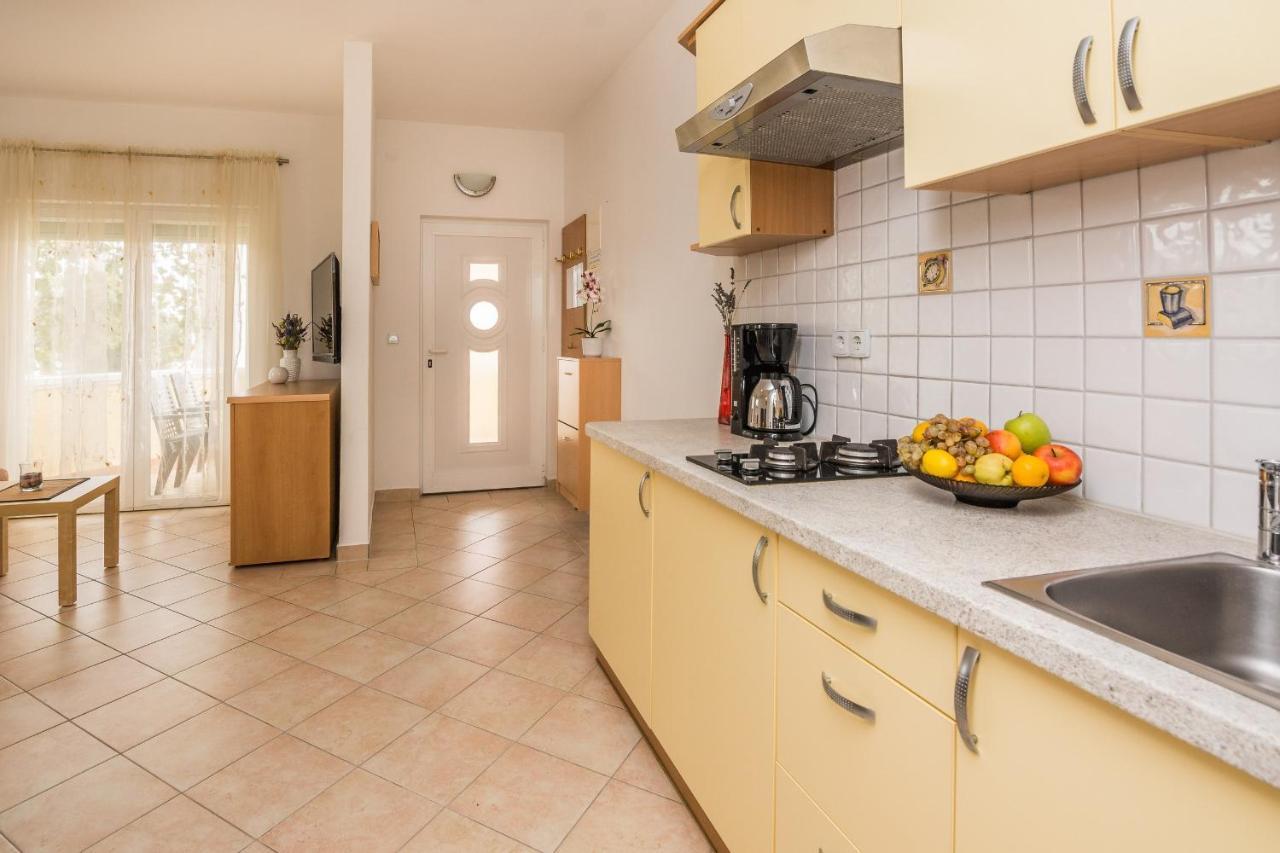 Apartments Sarlija Vir Zewnętrze zdjęcie