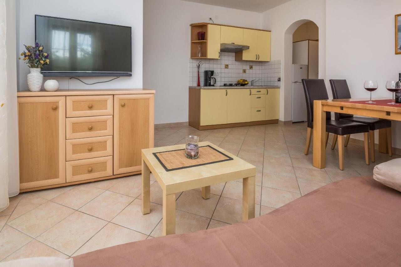 Apartments Sarlija Vir Zewnętrze zdjęcie