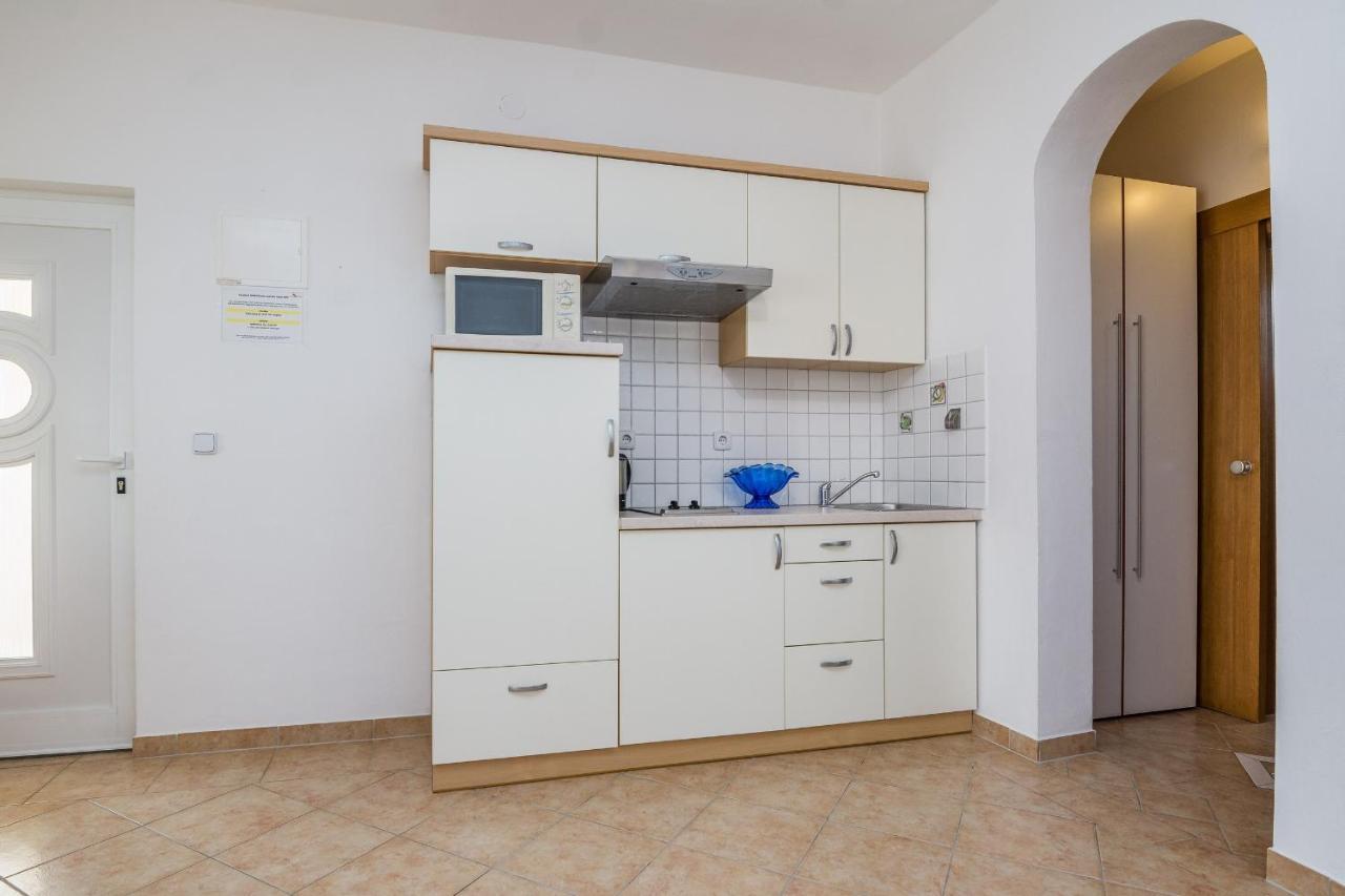 Apartments Sarlija Vir Zewnętrze zdjęcie