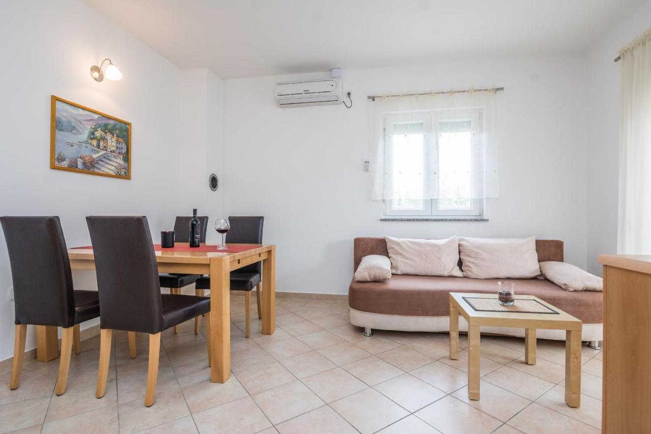 Apartments Sarlija Vir Zewnętrze zdjęcie